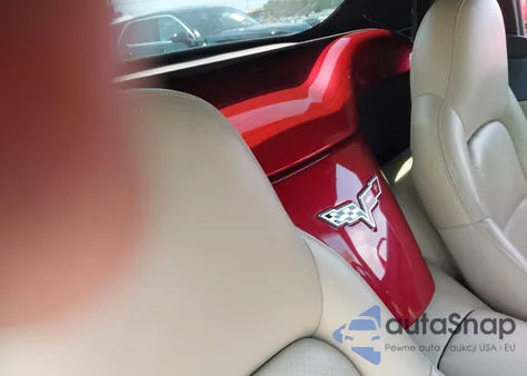 2005 Chevrolet Corvette из США, поврежденный, VIN 1G1YY34U155119740